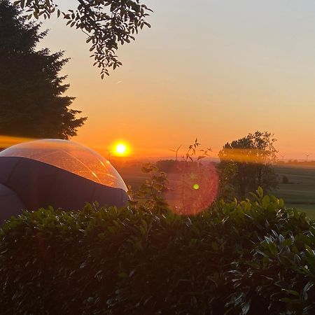 Bed and Breakfast Bulle D Evasion Silly Pres De Pairi Daiza Exterior foto